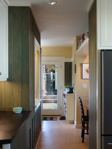 08. kitchen, view to yard