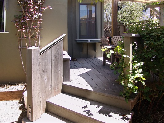 17. side deck, recycling under bench